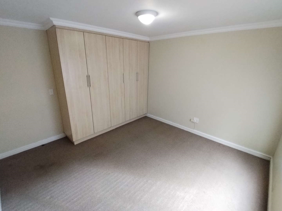 3 Bedroom Property for Sale in Heuwelkruin Western Cape